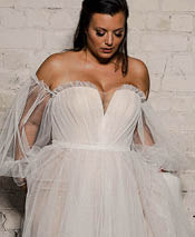 Curvy Moon Melody Collection