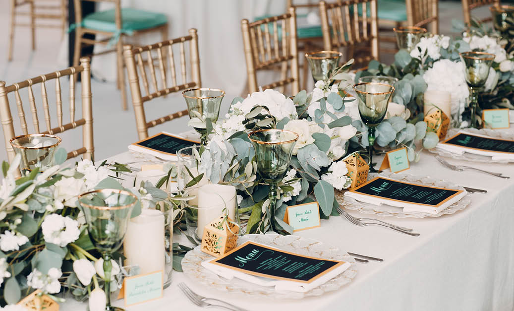 The wedding decor. The white flowers bouquet.