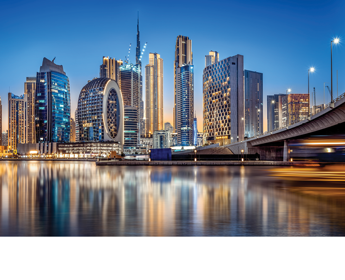 the business bay of dubai at night