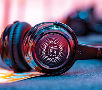 Headphone for a silent disco