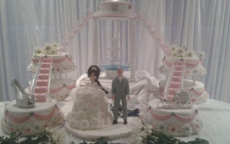7 tier wedding cake