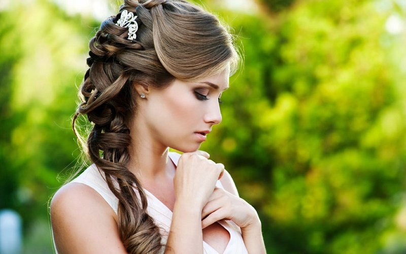 Wedding Highs And Lows Bridal Hairstyle Guide