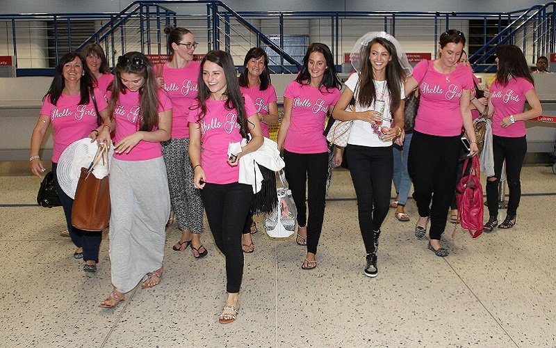 hen do airport outfits