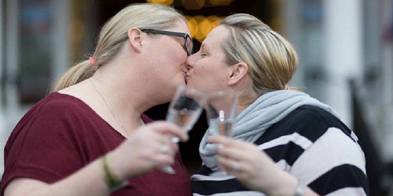Lisdoonvarana festival success as Irish gay couple set to marry