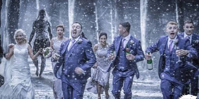 Game of Thrones themed wedding photo goes viral