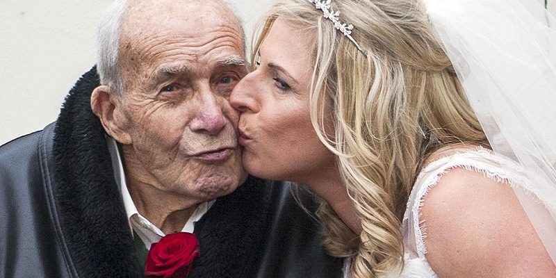 104-year-old grandfather becomes oldest ‘father of the bride’