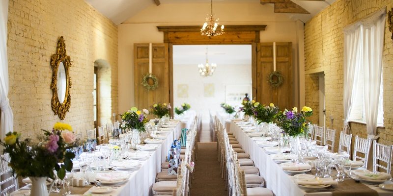 how to style a barn wedding 3