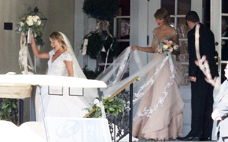 Taylor Swift Is Maid Of Honour At Best Friend S Wedding Wedding