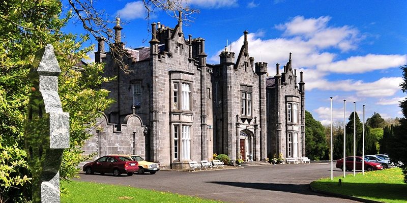 Belleek Castle is a dream wedding venue...