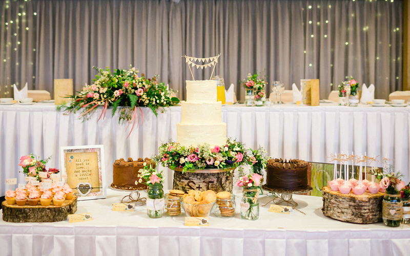 Summer wedding cake flavours 11