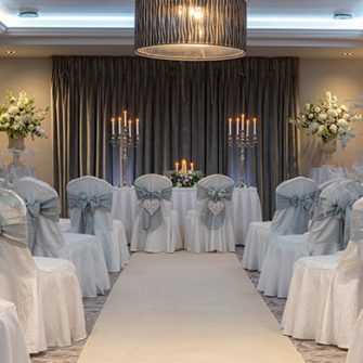 Charville-Park-Hotel-&-Leisure-Club-aisle