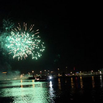 Lagan-Boat-Company-fireworks