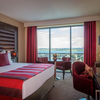 Lough-Rea-Hotel-Bedroom