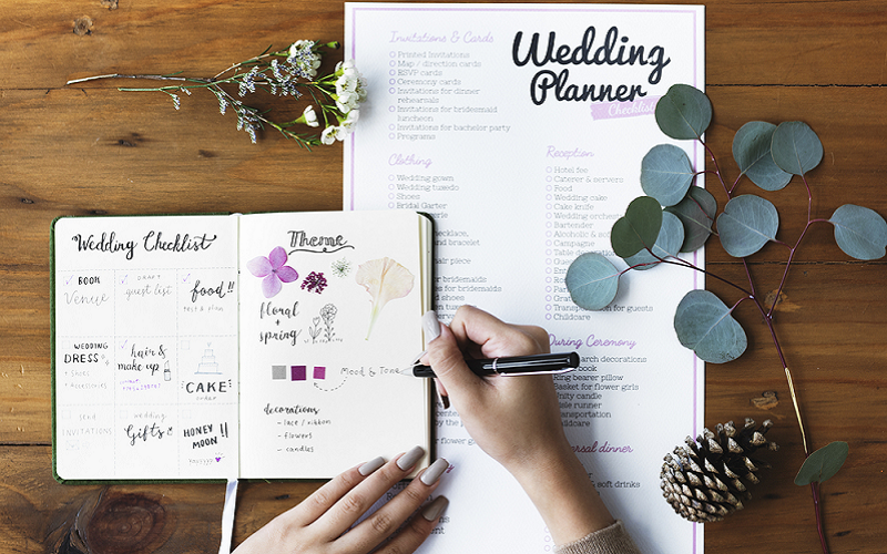 wedding planner book