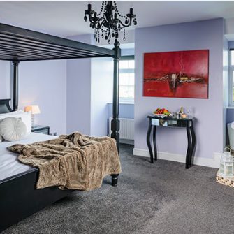Hillgrove-Hotel-bridal-Suite