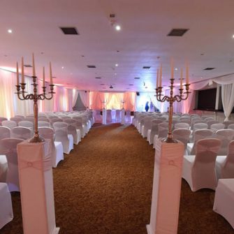 The Glenside Hotel aisle