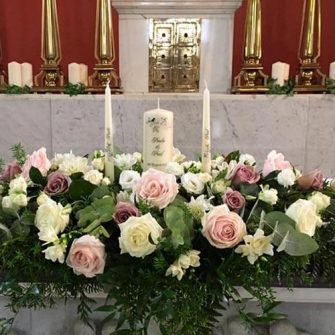 Pure Flowers of Distinction Floral Garland