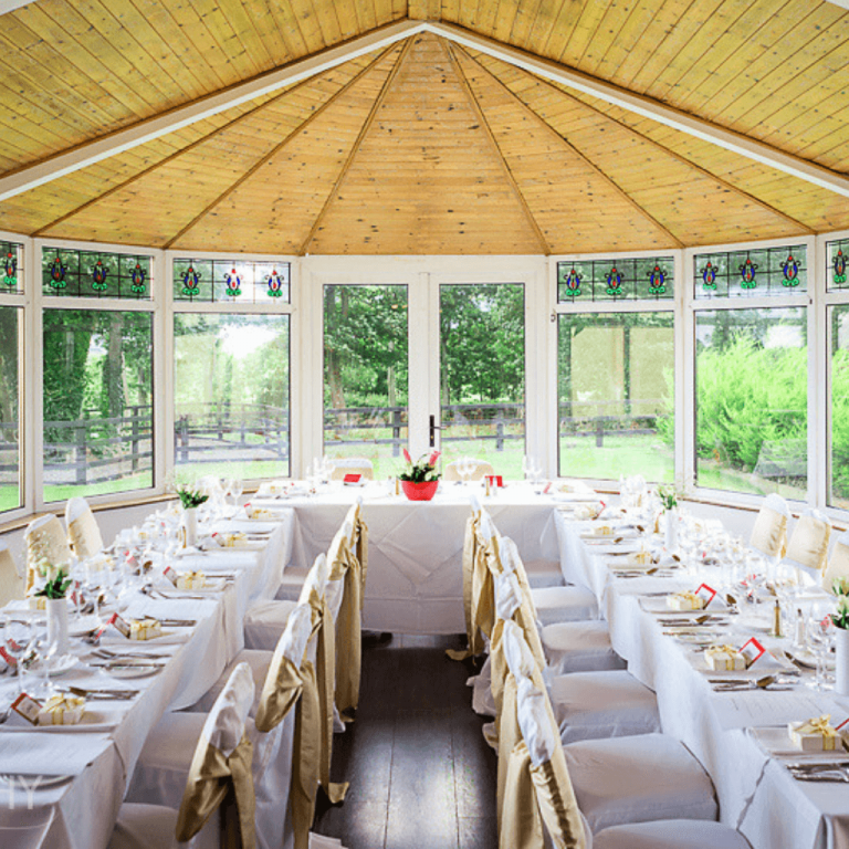 Carrygerry-Country-House-Online-Article