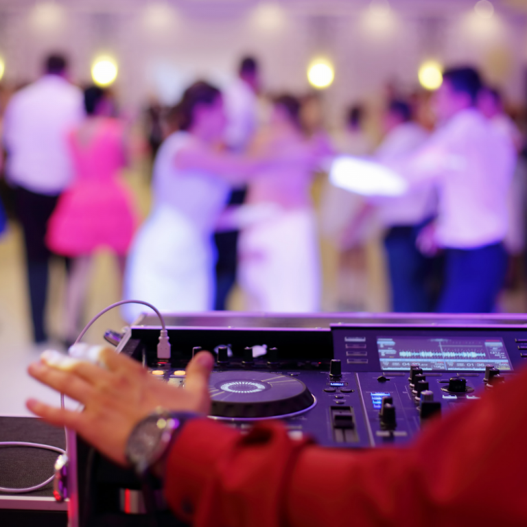 Wedding-DJ-Shutterstock