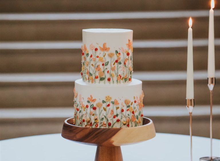Wedding cake by Pastel by Rachel