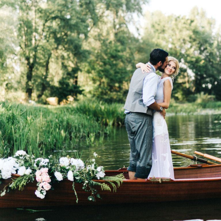 Midsummer-Wedding-Venues-Featured-Image