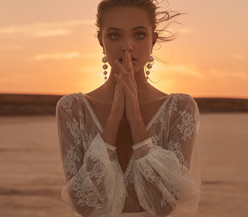 Burnt-Orange-Wedding-Theme-Chosen-By-One-Day-Dress