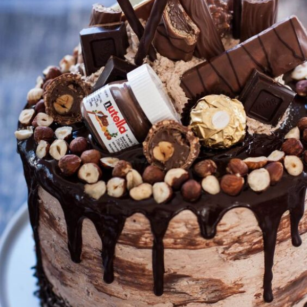 Nutella-Cake-At-Wedding-Reception