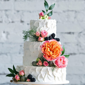 wedding-cakes-and wedding-flowers