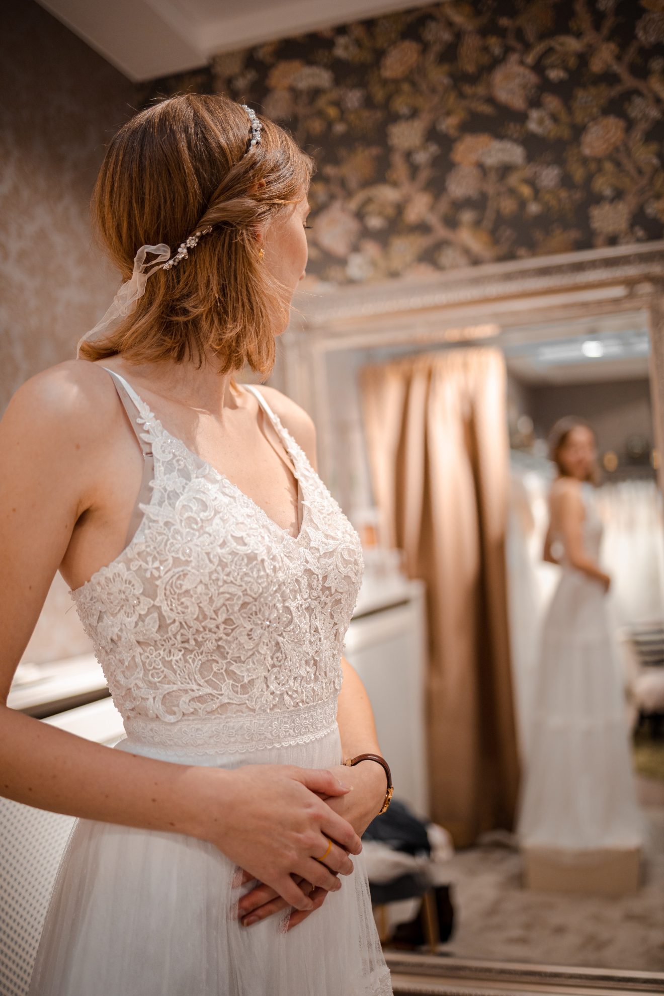 Bride fitting