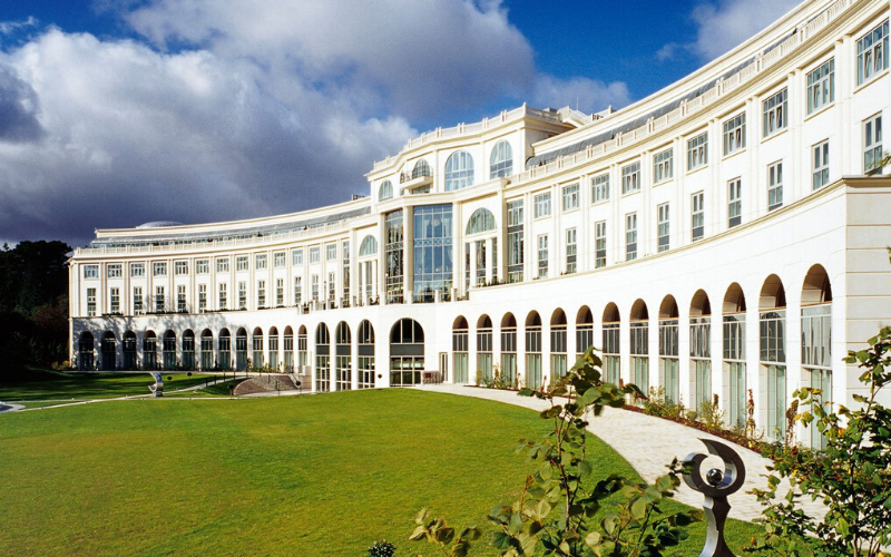 Best-Hotel-Wedding-Venue-Powerscourt-Hotel