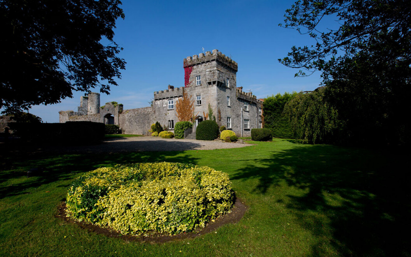 Fanningstown-Castle-Intimate-Irish-Wedding-Venue