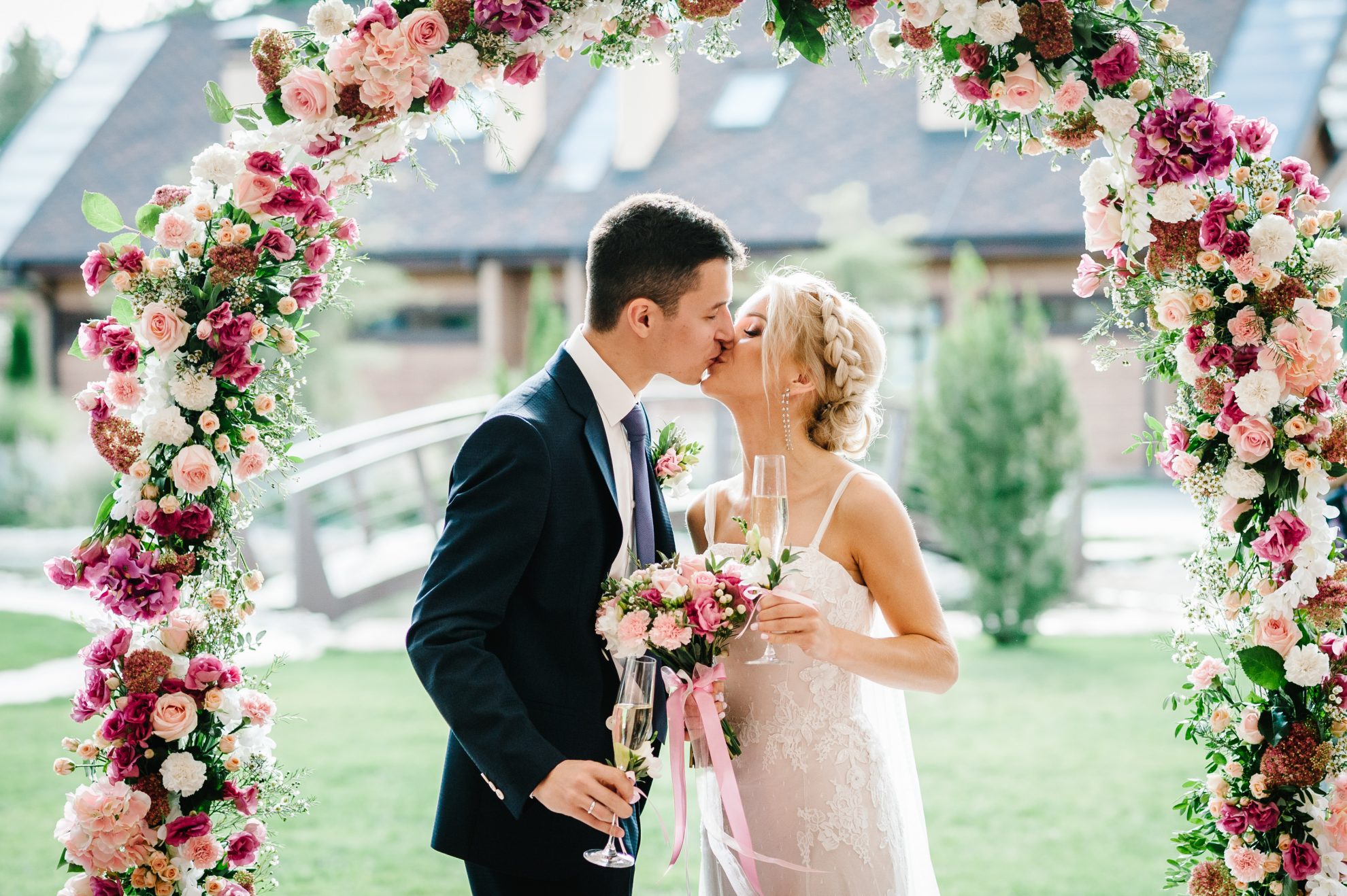 wedding floral archway