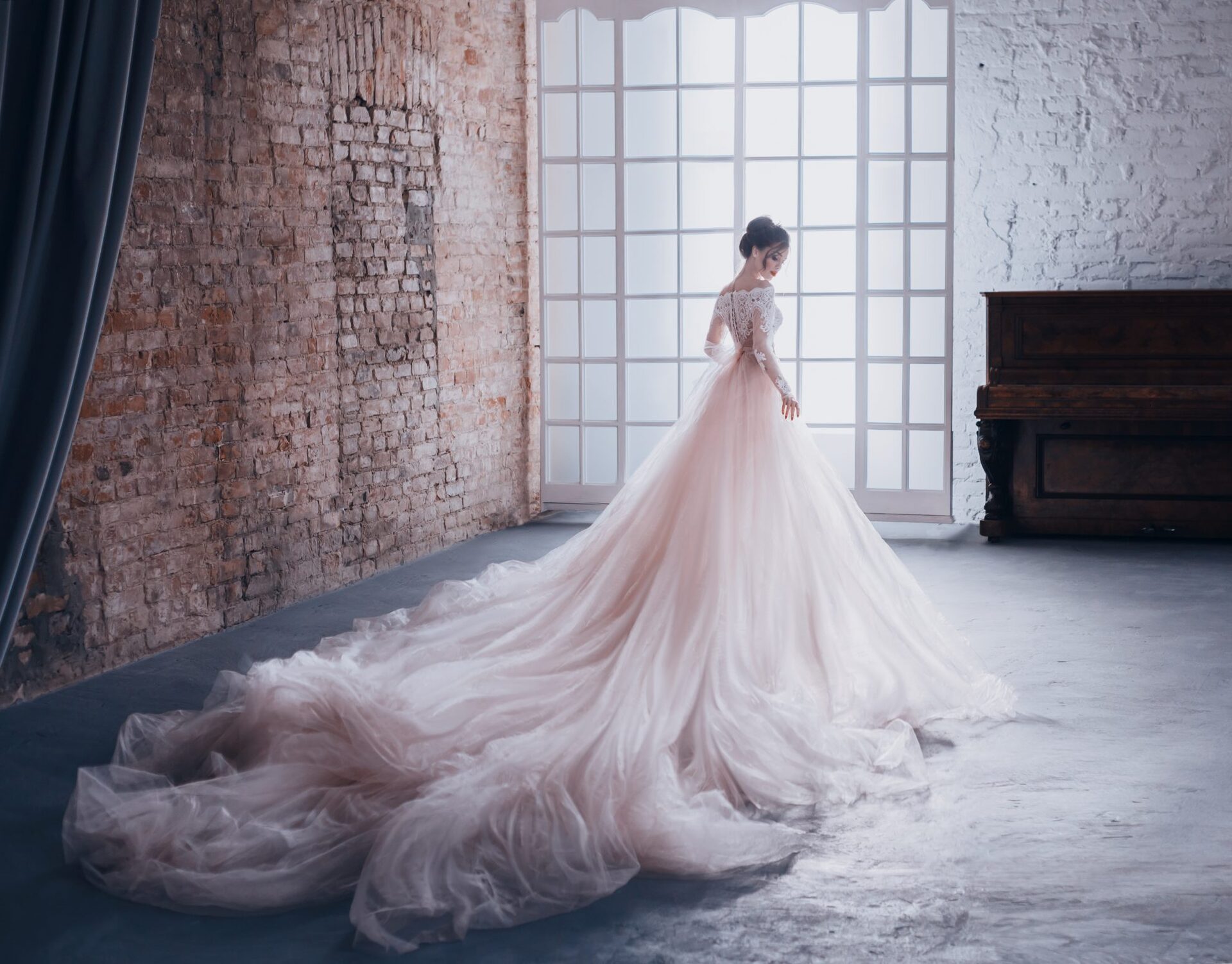 Long train wedding dress