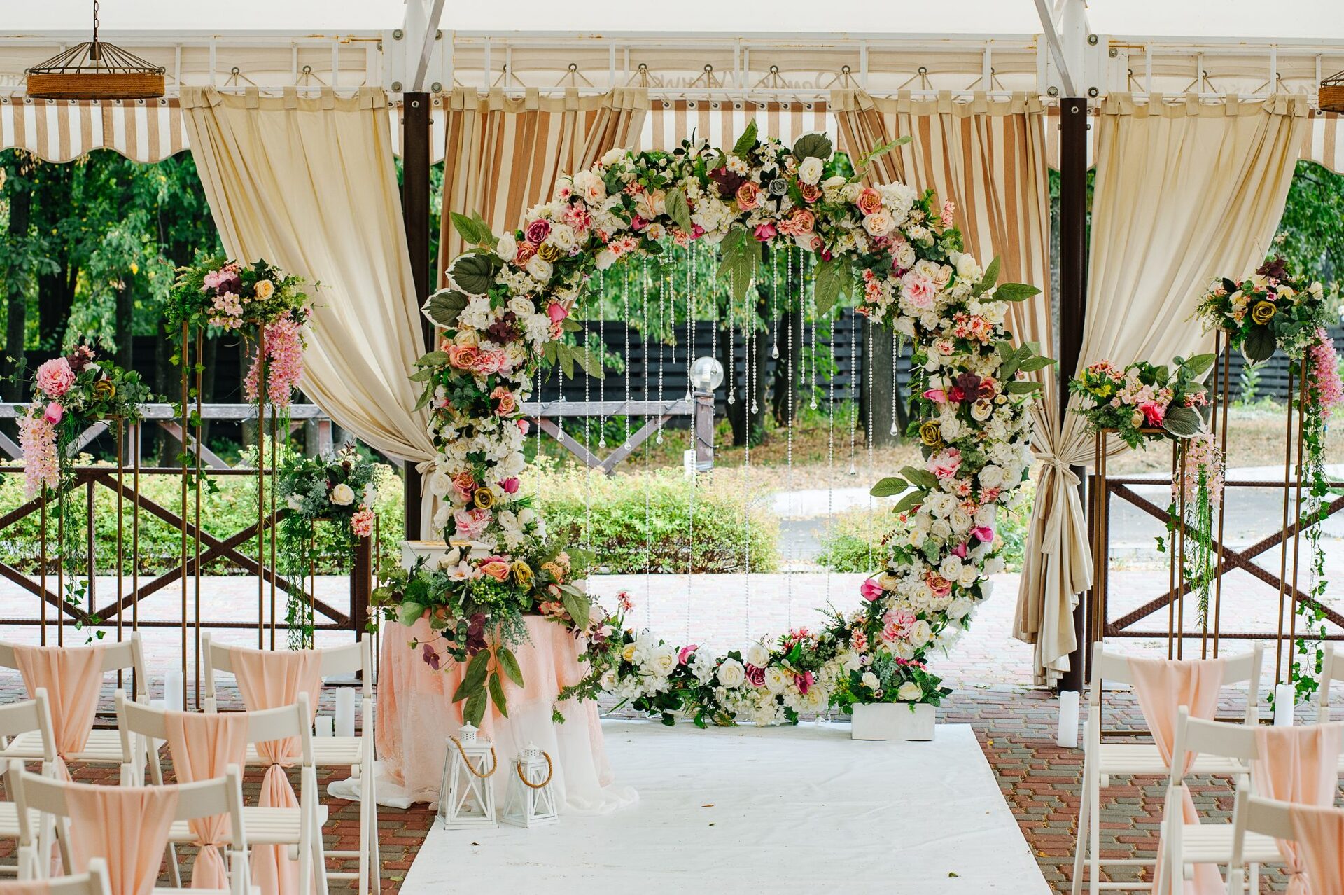 Floral arch