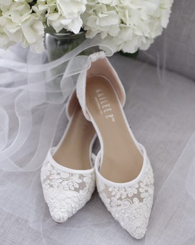 15 Affordable (And Gorgeous!) Flat Wedding Shoes | Wedding Journal