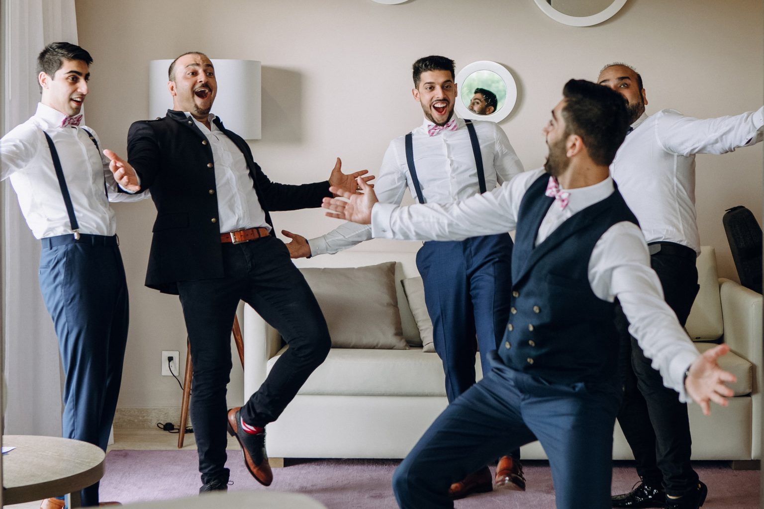 How To Ask Your Best Man and Groomsmen To Be Part Of Your Wedding