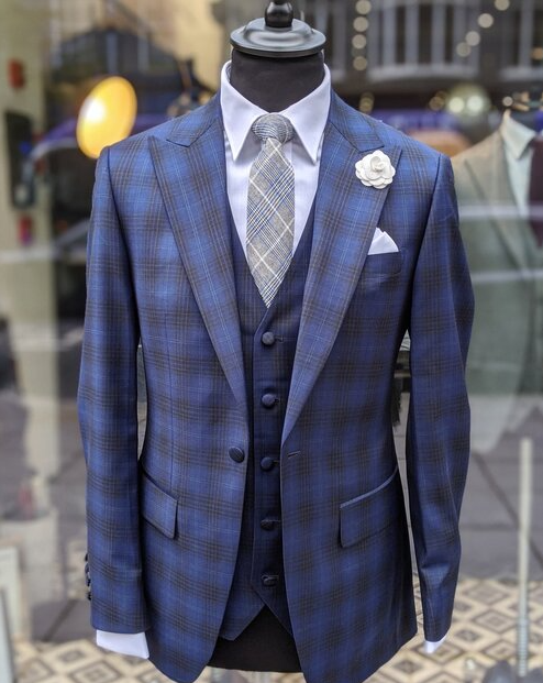 Statement Styles for Summer Grooms - Wedding Journal