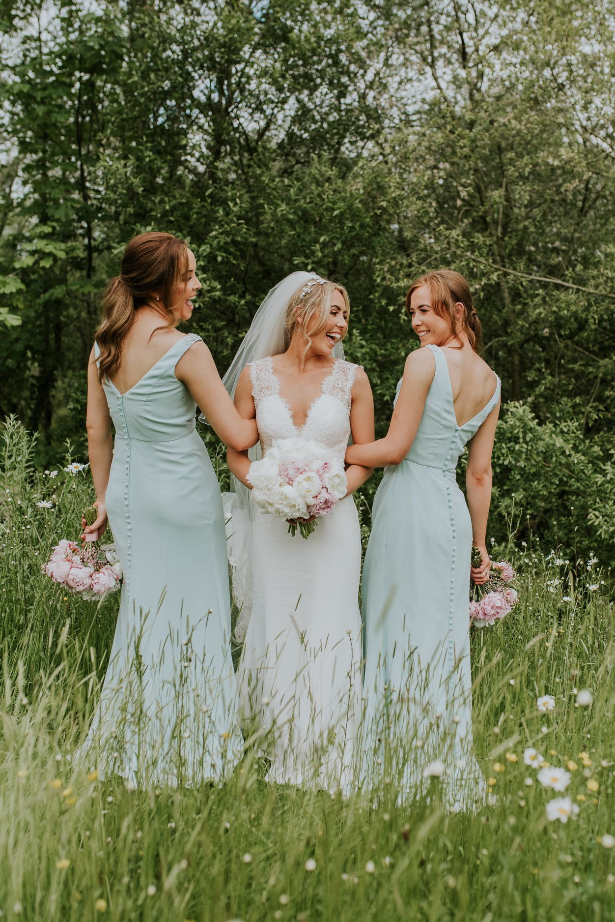 Sum Kind of Wonderful: Sarah & Dermot’s Dreamy Day at Killeavy Castle ...