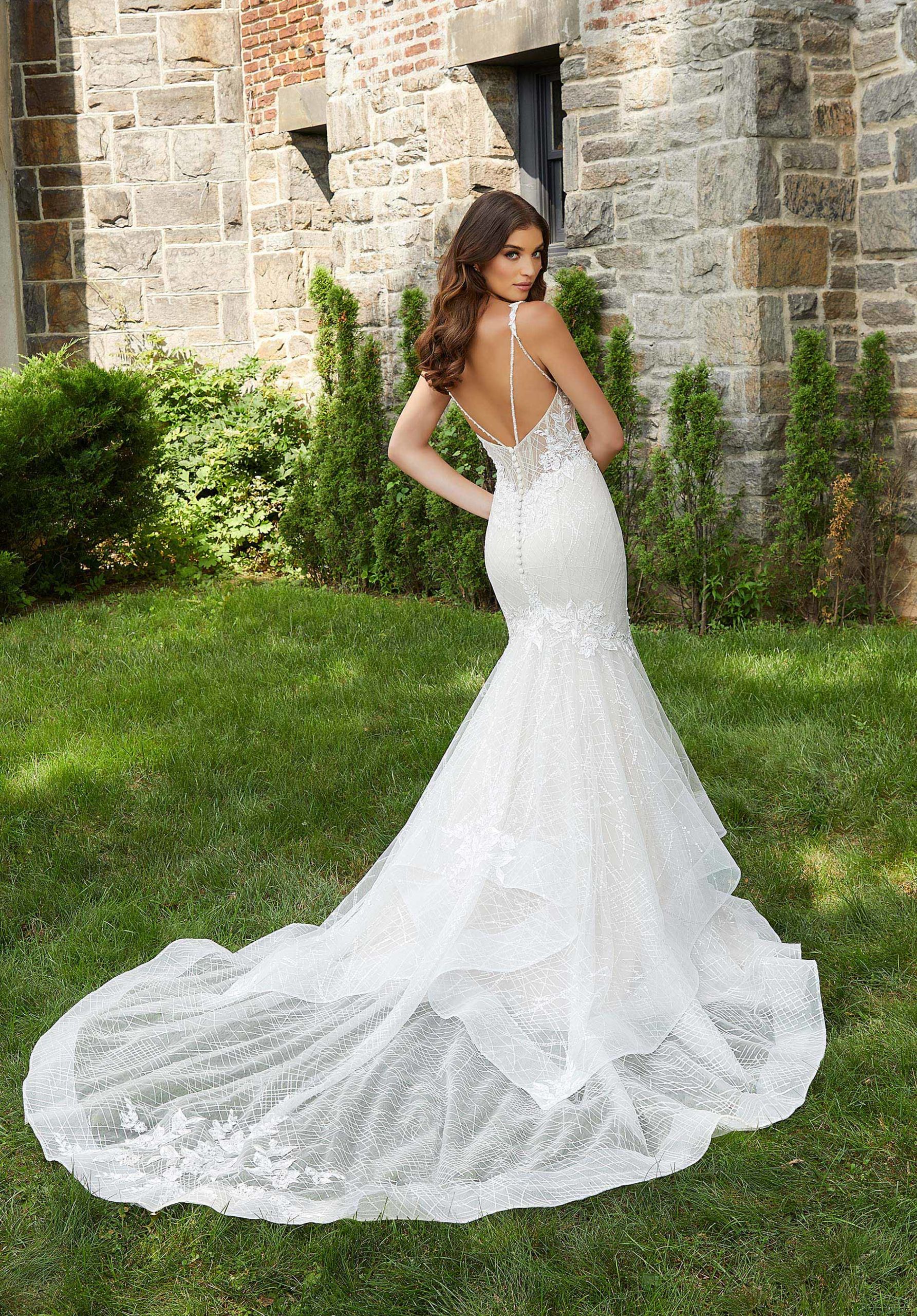 wedding dresses for petite brides