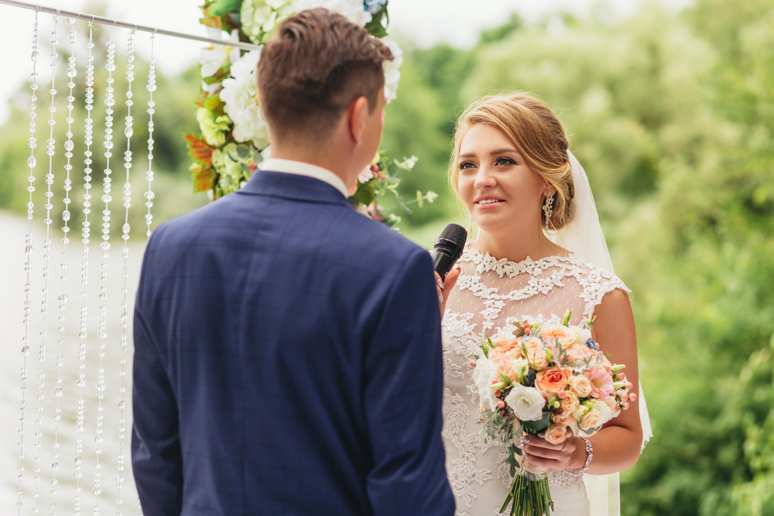 31 Funny Lines To Include In Your Wedding Vows - Wedding Journal
