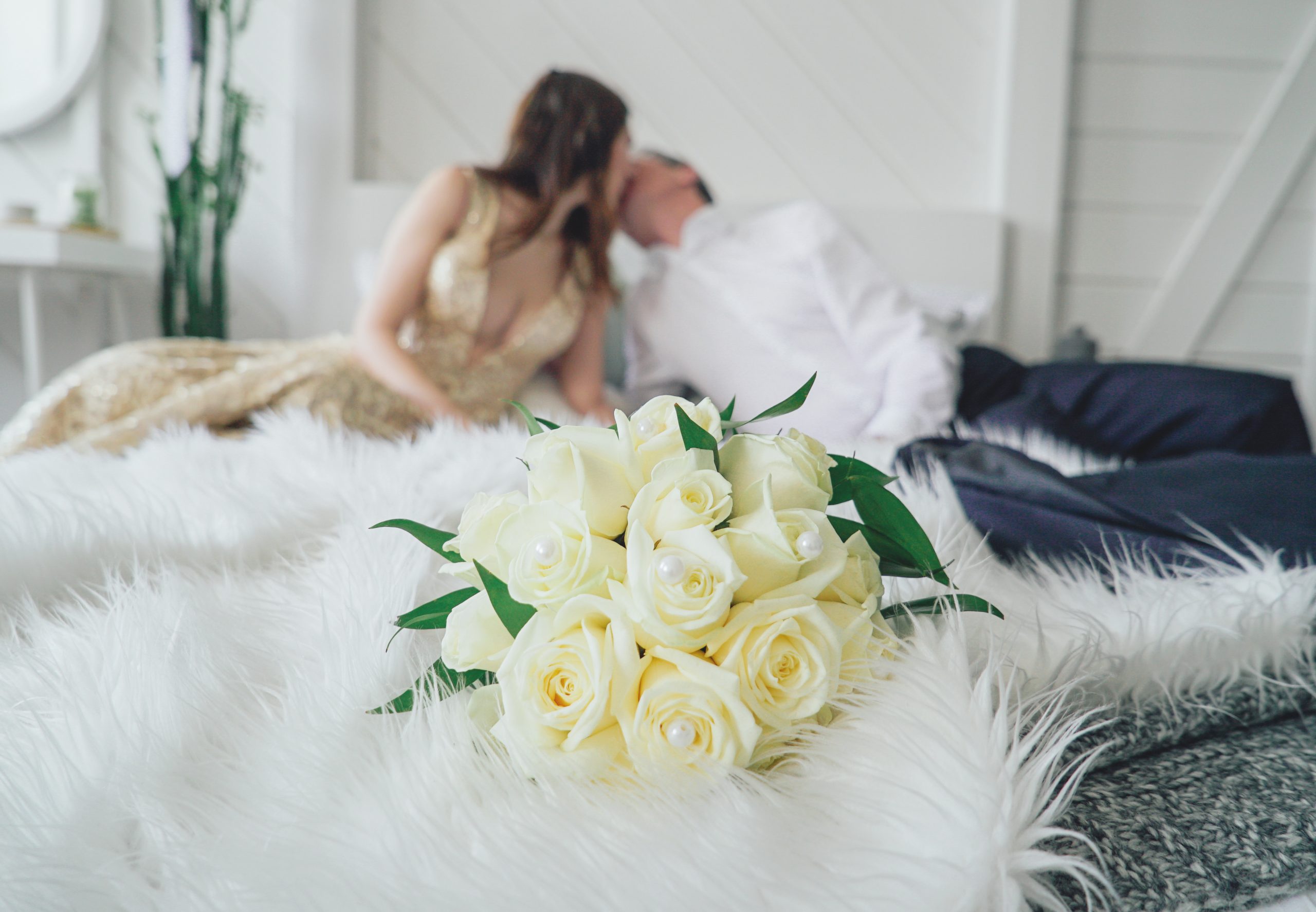 5 Subtle and Sexy Ways To Get Ready For Your Wedding Night photo