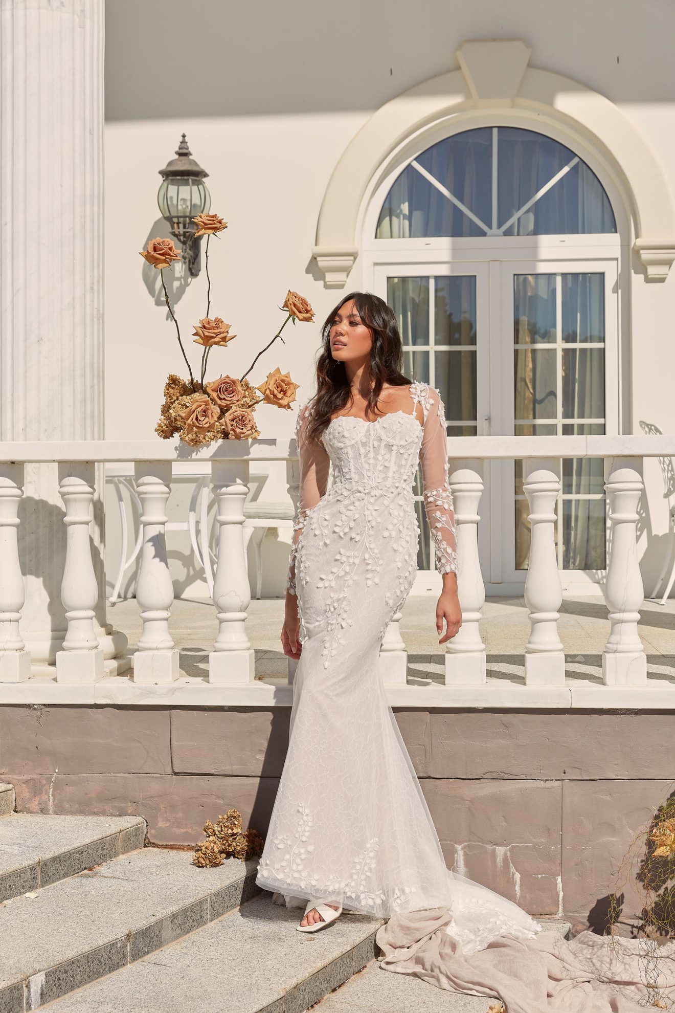 long sleeve wedding dresses