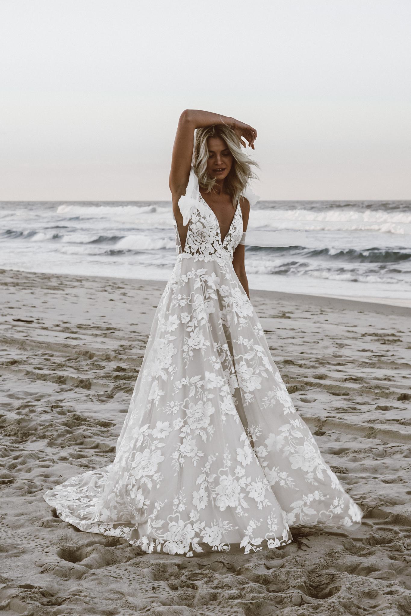 Ivie White Strapless Tea Length Rustic Romantic Outdoor Wedding Dress -  Jane Summers