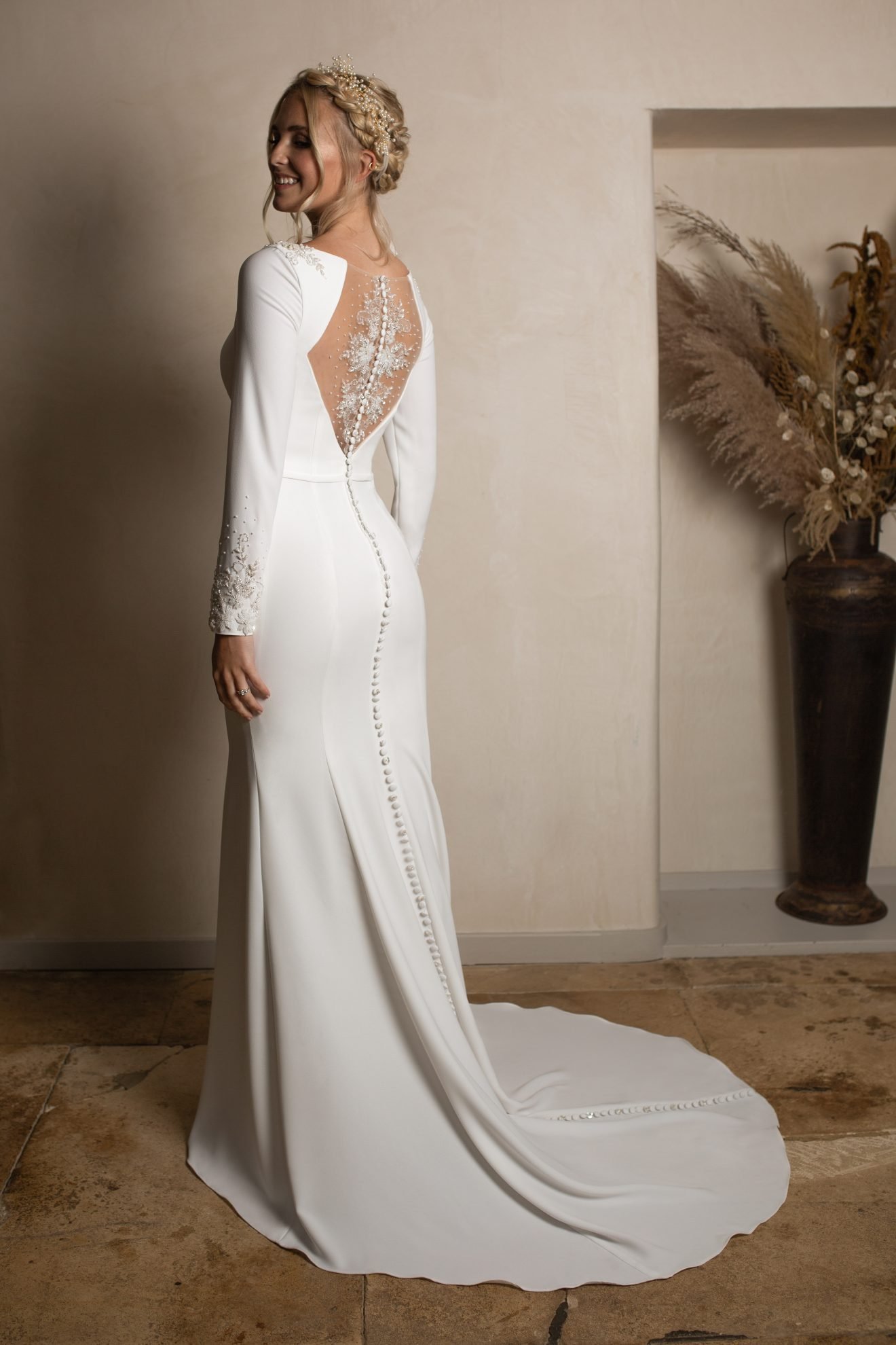 long sleeve wedding dresses