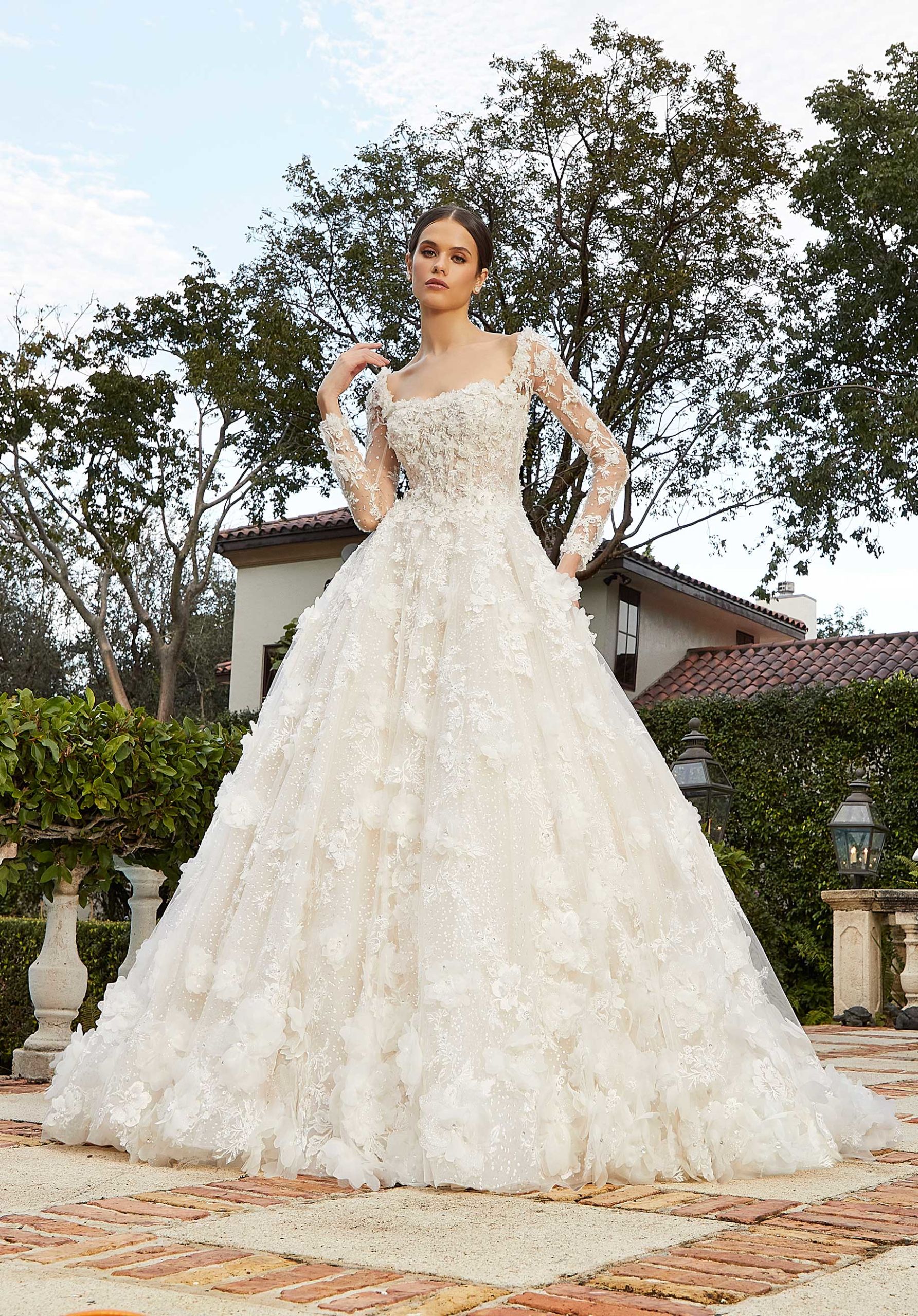 3D Flower Modern Wedding Dresses Backless Long Sleeve Wedding Gown VW2 –  Viniodress