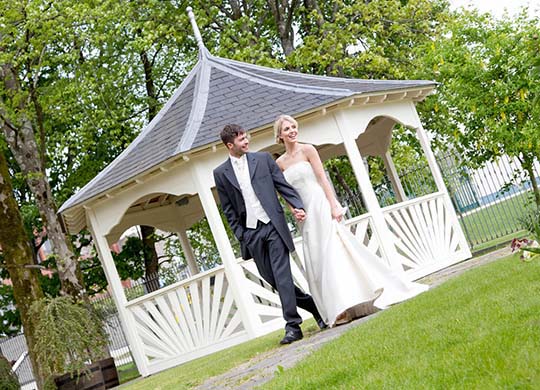 wedding venues in county westmeath - Annebrook House Hotel wedding couple