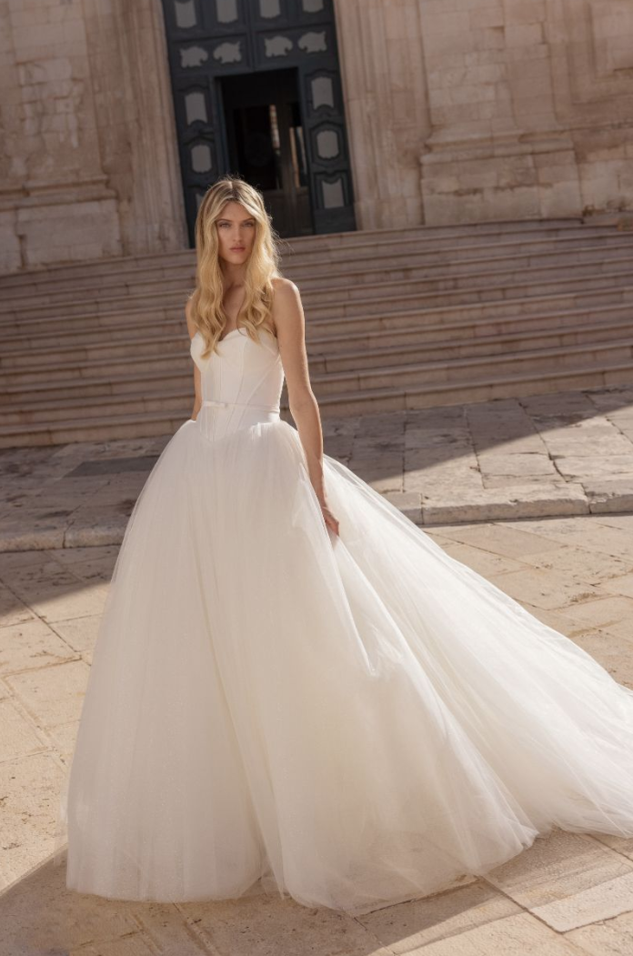 Valentini-Italy-Spring-2019-Bea-modern-corset-ball-gown-wedding-dress-with-asymmetrical-skirt-and-V-neckline-dimitras-bridal-chicago  - Dimitra's Bridal Couture