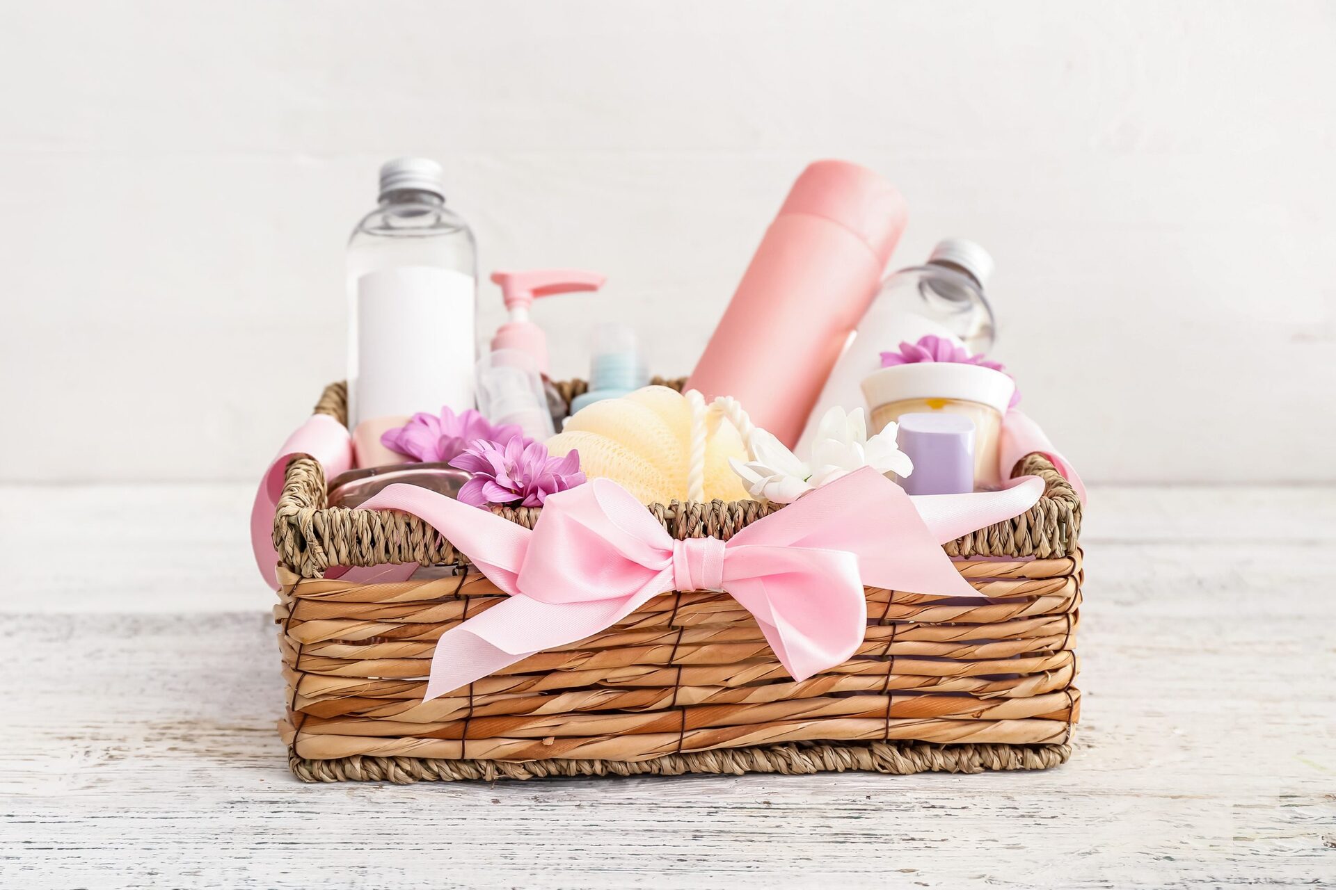 Wedding Bathroom Basket Tips and Essentials