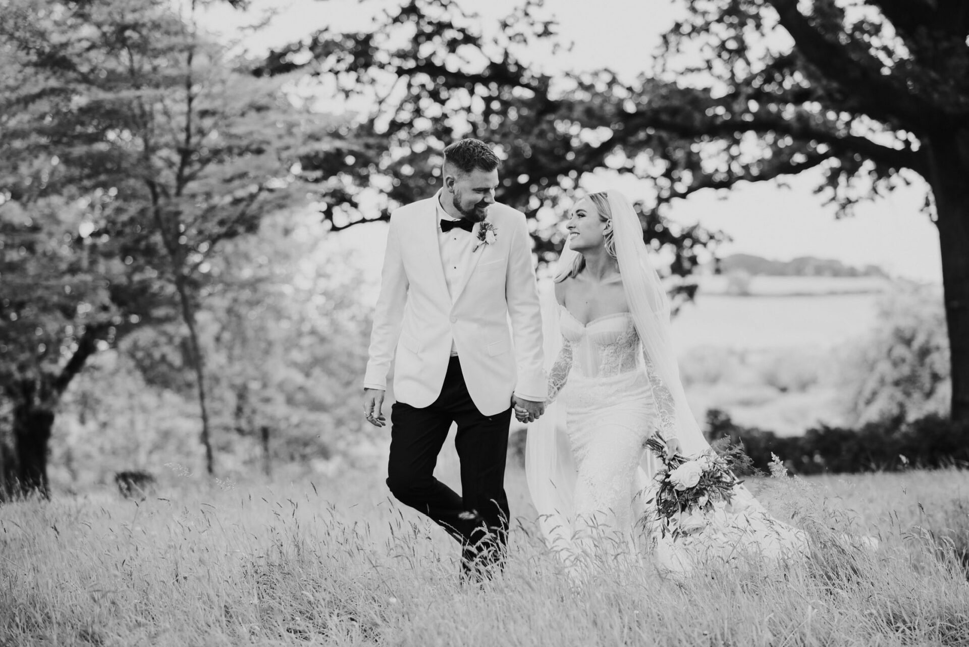 Bride laura & Groom Chris