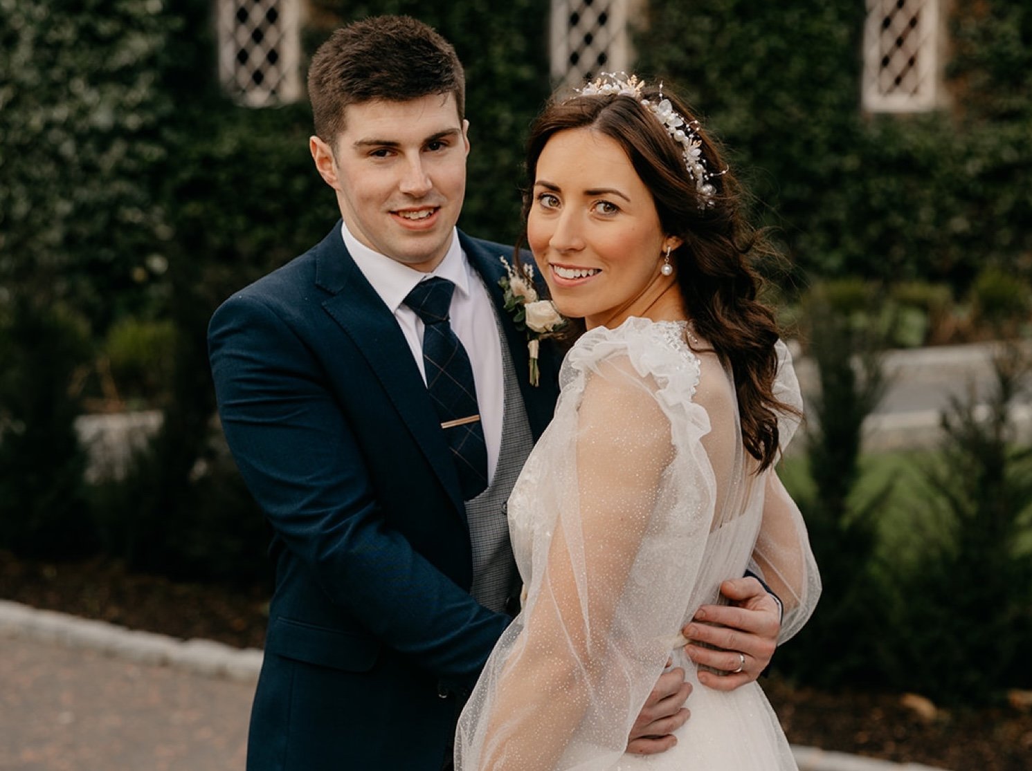 Jaonne & ian on their wedding day